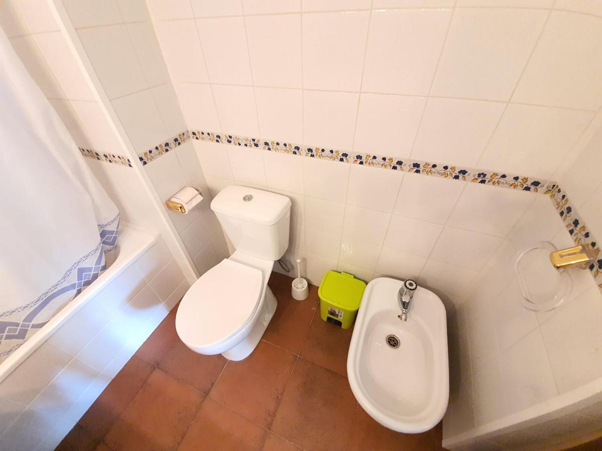 Apartamento Royal Marine Deluxe روساس المظهر الخارجي الصورة