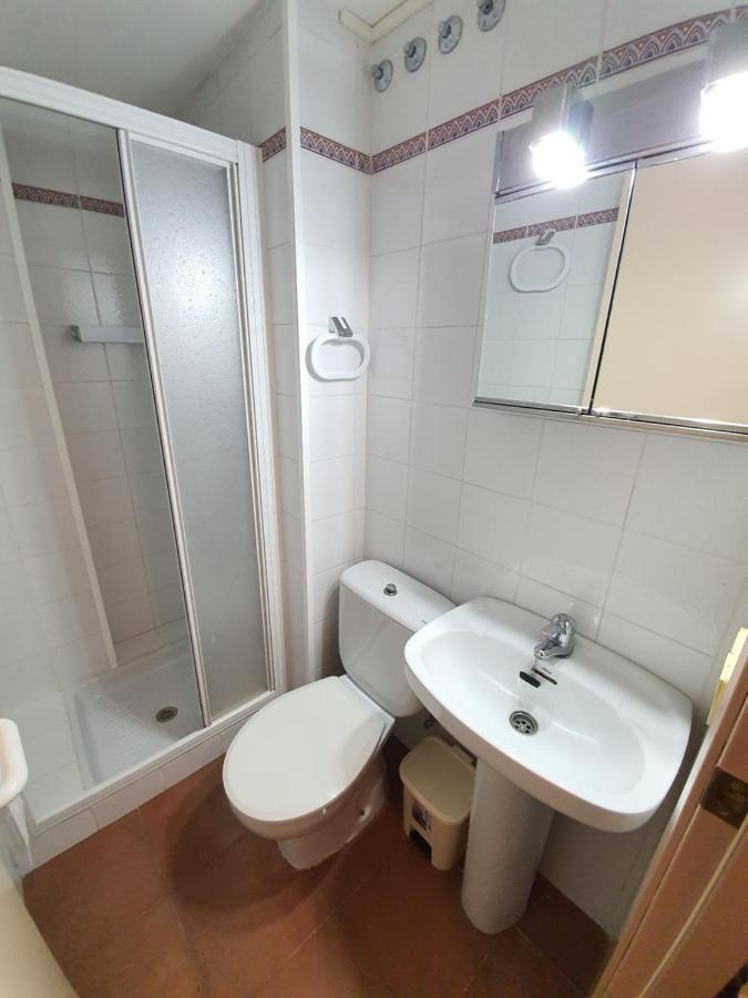 Apartamento Royal Marine Deluxe روساس المظهر الخارجي الصورة